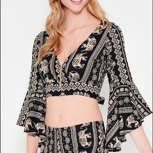 Solemio Los Angeles (M) Elephant Crop Top